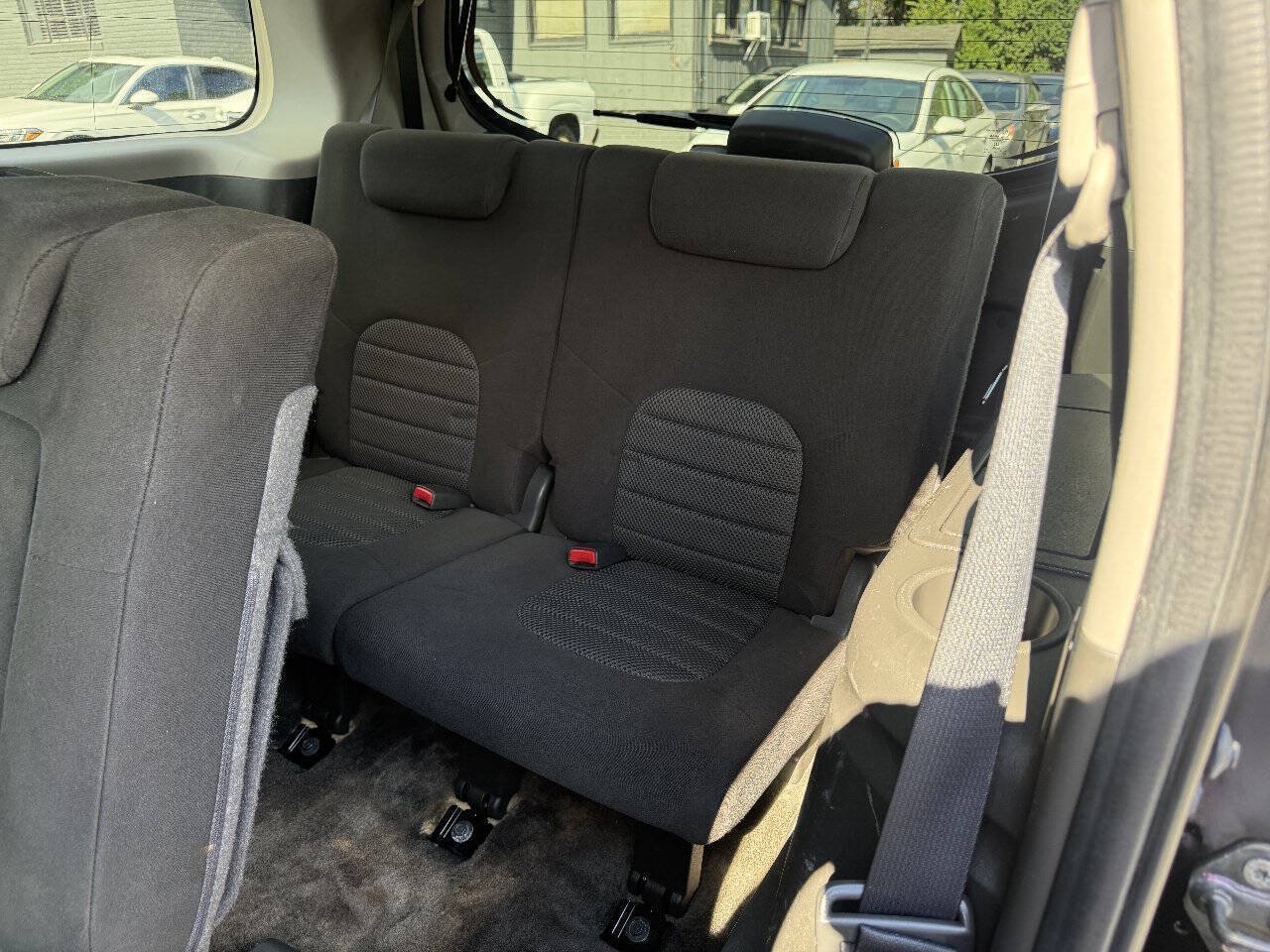 Used 2012 Nissan Pathfinder SV AWD/4WD image 12