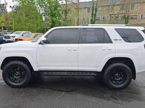 Used 2016 Toyota 4Runner TRD Pro image 6