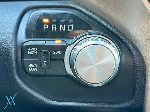 Used 2023 RAM 2500 Laramie AWD/4WD image 34