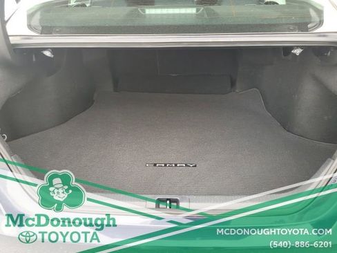 Certified 2022 Toyota Camry LE image 17