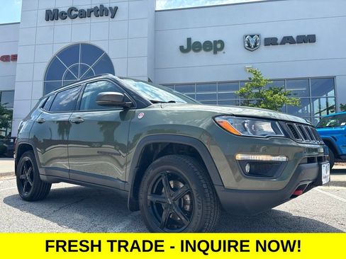 Used 2019 Jeep Compass Trailhawk AWD/4WD image 1