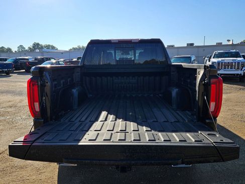New 2026 GMC Sierra 1500 SLT w/ SLT Premium Plus Package image 4