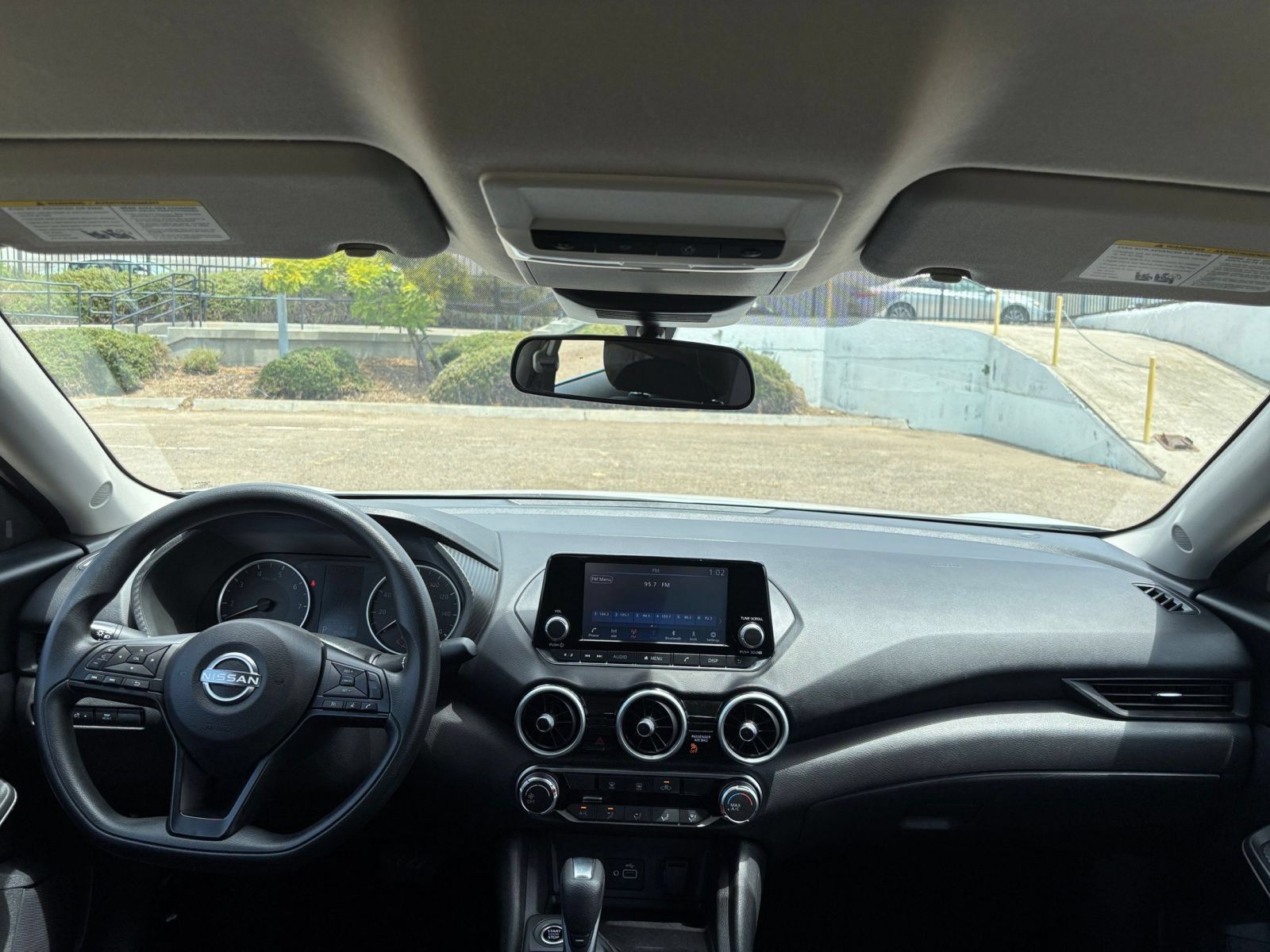 Used 2025 Nissan Sentra S FWD image 30