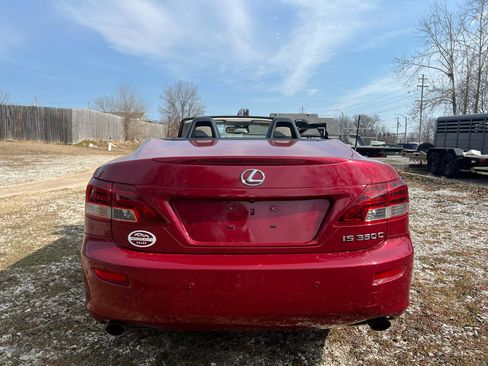 Used 2013 Lexus IS 350C 2dr Conv w/ Luxury Pkg image 44
