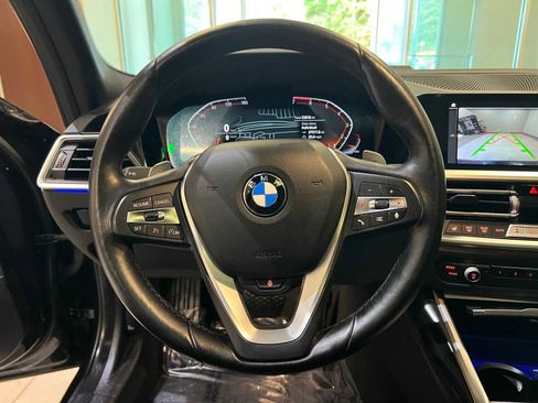 Used 2022 BMW 330i xDrive Sedan w/ Driving Assistance Package image 20