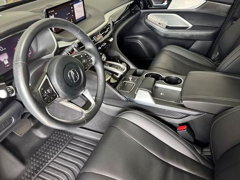 Used 2023 Acura MDX w/ Technology Package FWD image 11