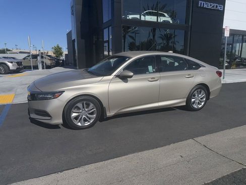 Used 2019 Honda Accord LX image 4