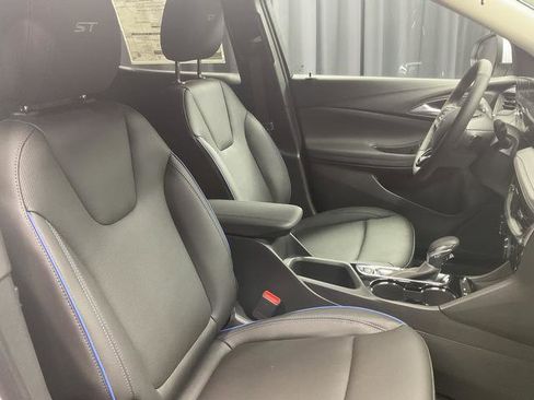 New 2026 Buick Encore GX Sport Touring w/ Comfort Package FWD image 17