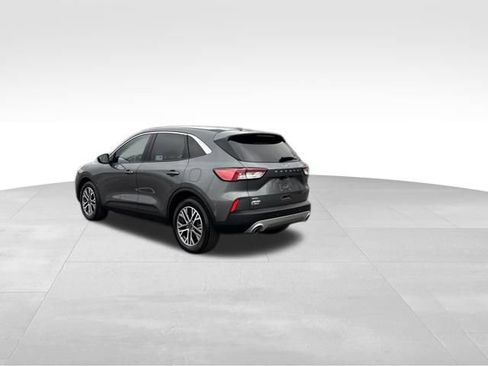 Certified 2022 Ford Escape SEL image 3