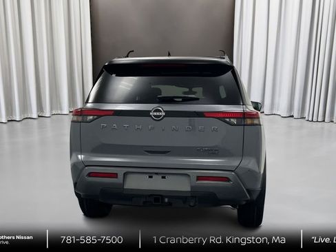 New 2026 Nissan Pathfinder Platinum AWD/4WD image 6