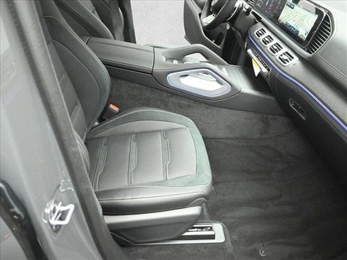 New 2026 Mercedes-Benz GLE 53 AMG 4MATIC image 30