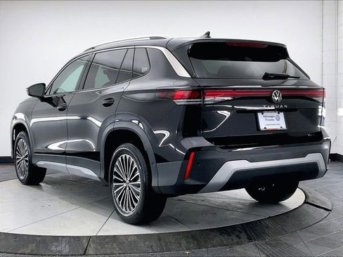 New 2026 Volkswagen Tiguan S image 4