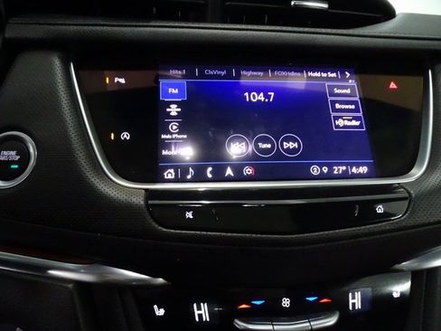 Used 2022 Cadillac XT5 Premium Luxury image 16