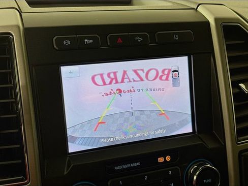 Used 2020 Ford F350 Lariat w/ Chrome Package image 17