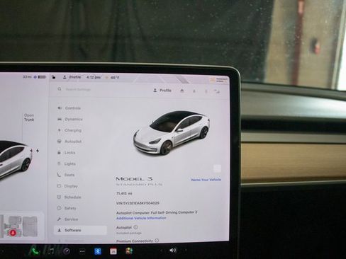 Used 2019 Tesla Model 3 Standard Range Plus image 31