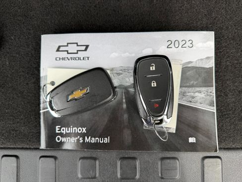 Used 2023 Chevrolet Equinox LS w/ LS Convenience Package image 31
