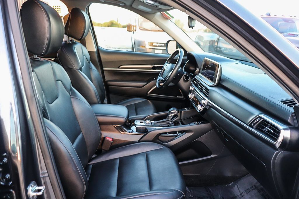 Used 2022 Kia Telluride S FWD image 20