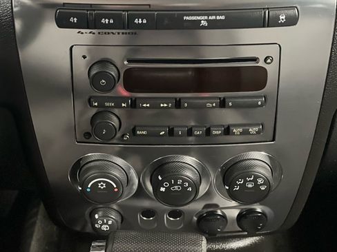 Used 2006 HUMMER H3 image 29