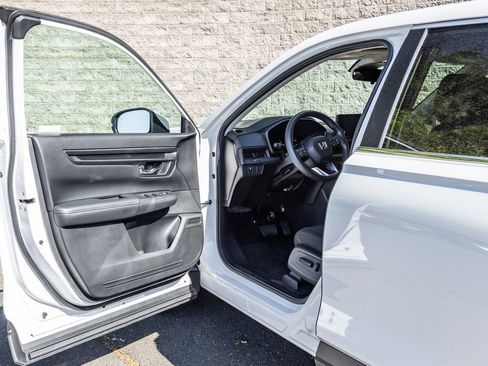 Used 2024 Honda CR-V EX image 25