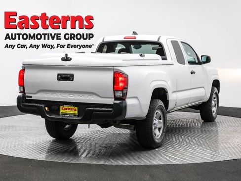 Used 2021 Toyota Tacoma SR RWD image 5