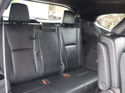 Used 2023 Toyota Highlander XSE FWD image 20