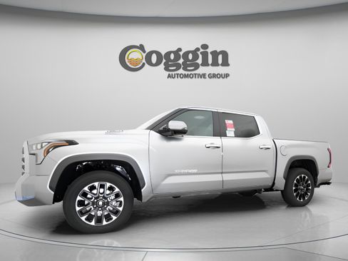 New 2026 Toyota Tundra Limited image 4