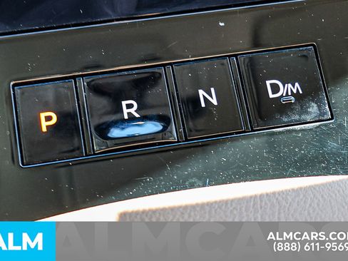 Used 2025 INFINITI QX80 Sensory image 37