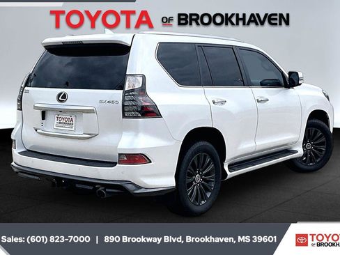 Used 2023 Lexus GX 460 Luxury w/ Sport Design Package AWD/4WD image 13