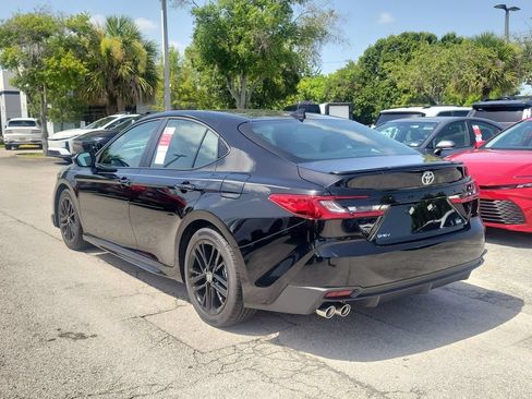 New 2026 Toyota Camry SE w/ Convenience Package FWD image 6