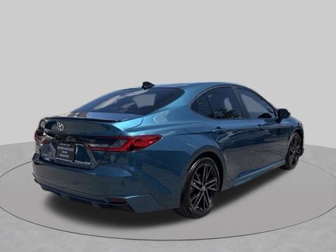 Used 2025 Toyota Camry XSE FWD image 6