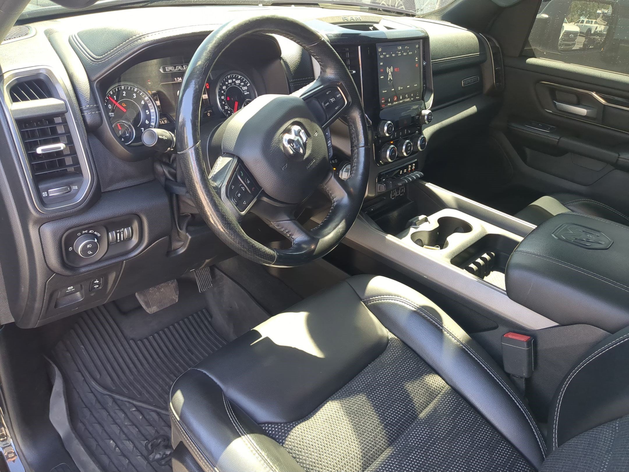 Used 2019 RAM 1500 Sport w/ Level 2 Equipment Group AWD/4WD image 16