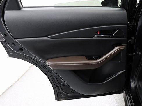 Used 2022 MAZDA CX-30 AWD 2.5 S w/ Premium Package image 26