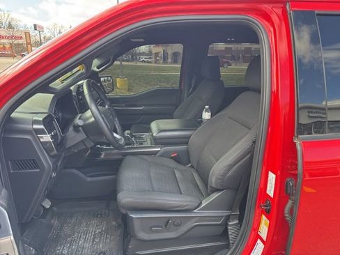 Used 2022 Ford F150 XLT w/ Equipment Group 302A High image 13