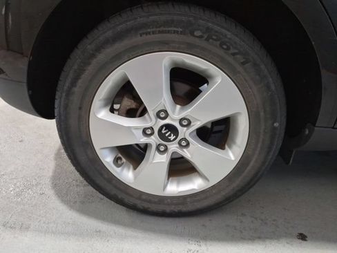 Used 2019 Kia Soul FWD image 27