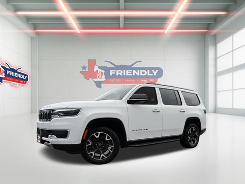 Used 2024 Jeep Wagoneer Series III image 1