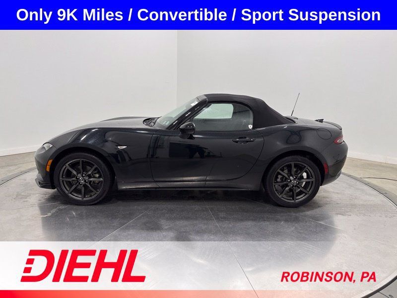 Used 2016 MAZDA MX-5 Miata Club RWD image 11