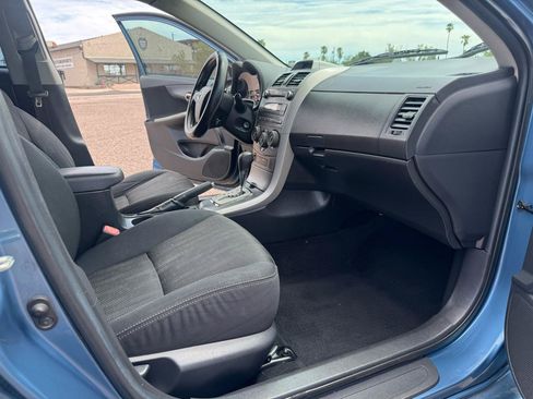 Used 2013 Toyota Corolla S FWD image 40