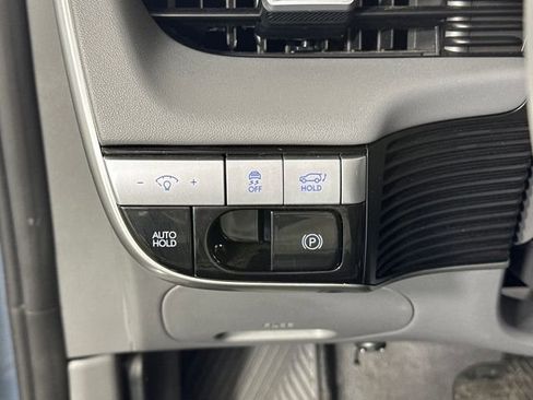 Used 2023 Hyundai Ioniq 5 Limited image 19