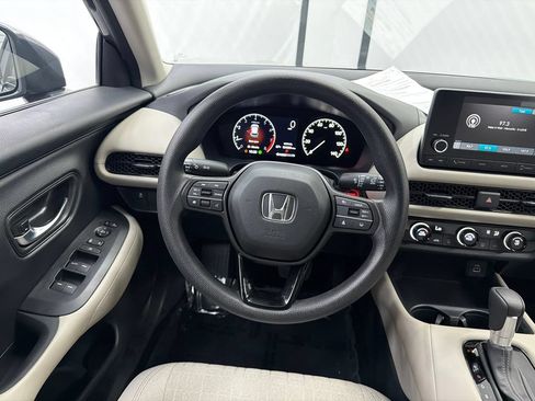 Used 2025 Honda HR-V LX image 21