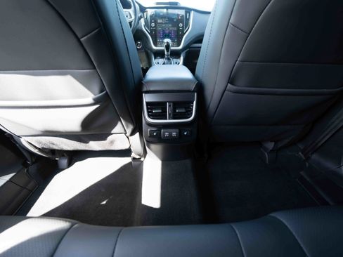Used 2022 Subaru Outback Limited AWD/4WD image 22
