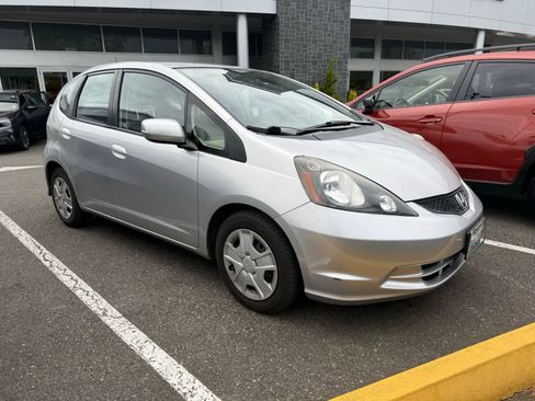 Used 2012 Honda Fit image 4