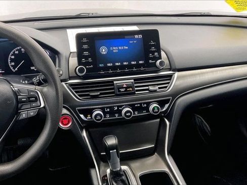 Used 2020 Honda Accord LX image 5