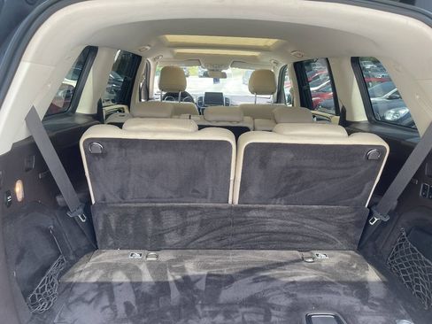 Used 2017 Mercedes-Benz GLS 450 4MATIC image 26