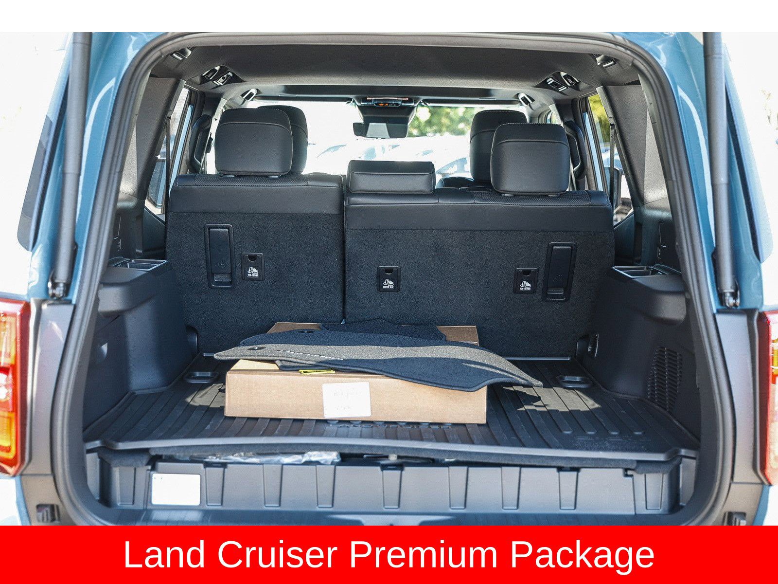 Used 2026 Toyota Land Cruiser w/ Premium Package AWD/4WD image 27