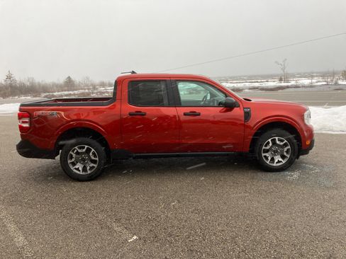 Used 2022 Ford Maverick XLT w/ Equipment Group 300A Standard AWD/4WD image 6