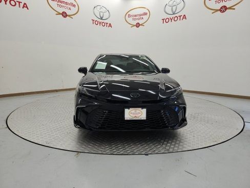 Used 2025 Toyota Camry XSE image 4
