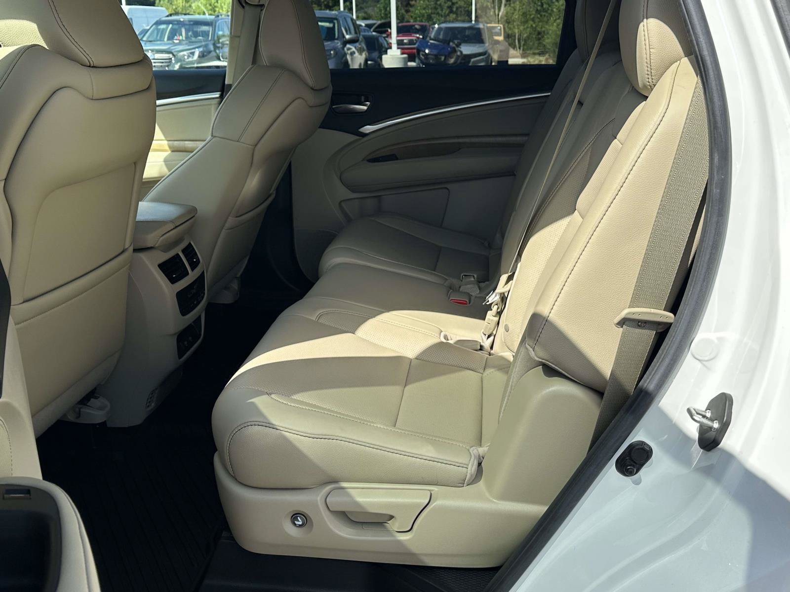 Used 2020 Acura MDX w/ Technology Package FWD image 10