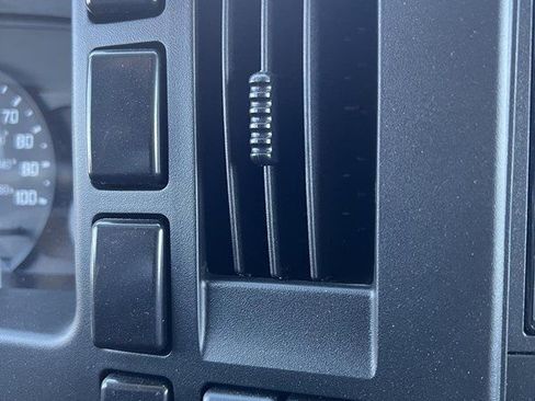 Used 2024 Chevrolet Low Cab Forward image 23