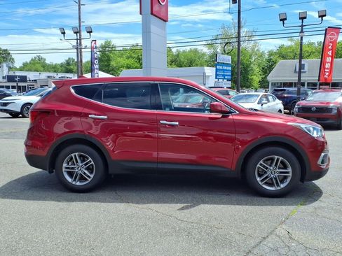 Used 2017 Hyundai Santa Fe Sport AWD/4WD image 4
