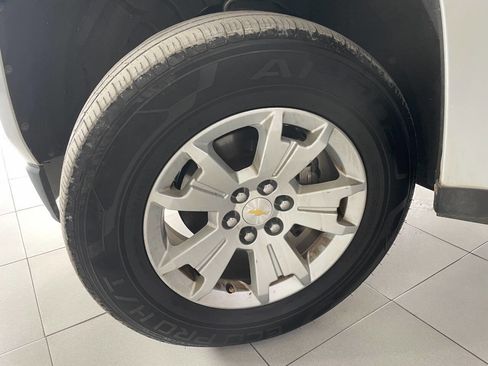 Used 2017 Chevrolet Colorado LT w/ LT Convenience Package image 10